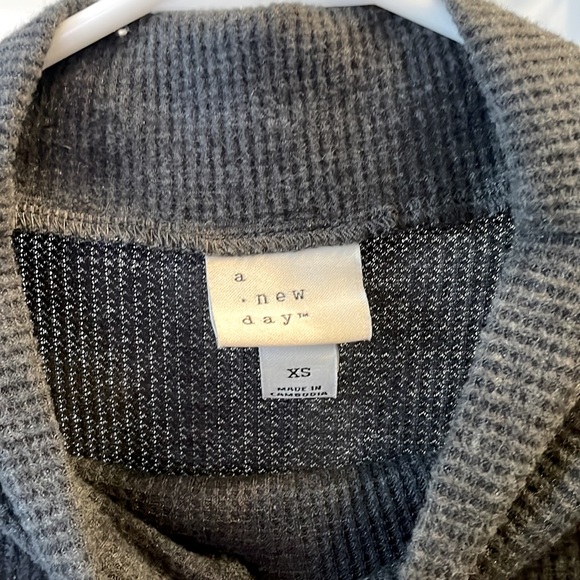 Mock Turtleneck Belted Knit Midi Dress - Picture 4 of 5